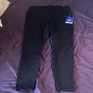 JoyLab Black Scallop Hem Leggings